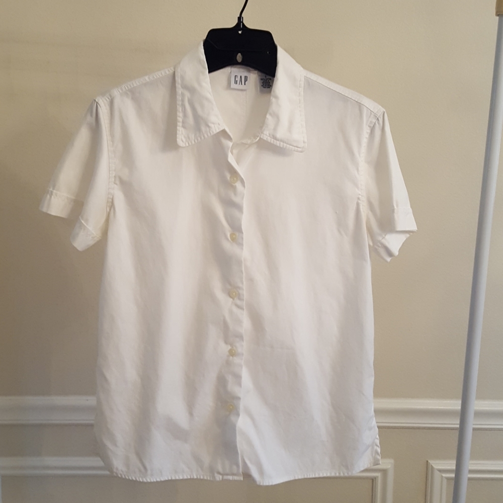 GAP Button Down Shirt